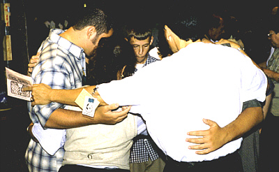 hispaniccamplg.jpg (60152 bytes)